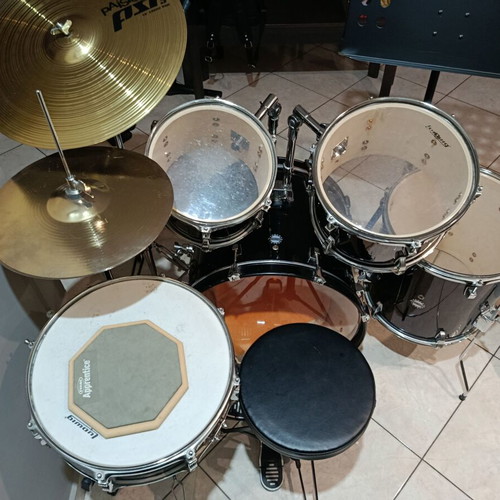 Ludwig drum set used with bass drum, snare, toms and cymbals