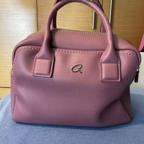 Axel women's handbag like new, pink and purple