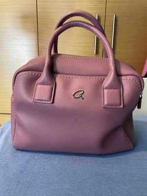 Axel women's handbag like new, pink and purple