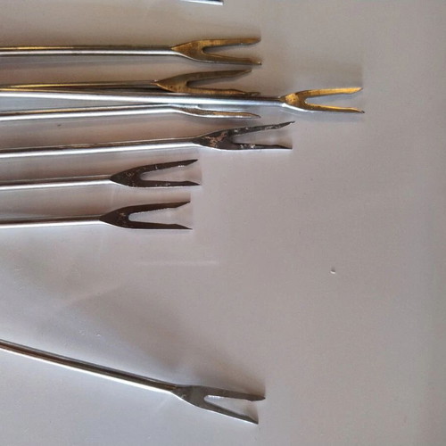Fondue forks set of 8 like new, 23cm