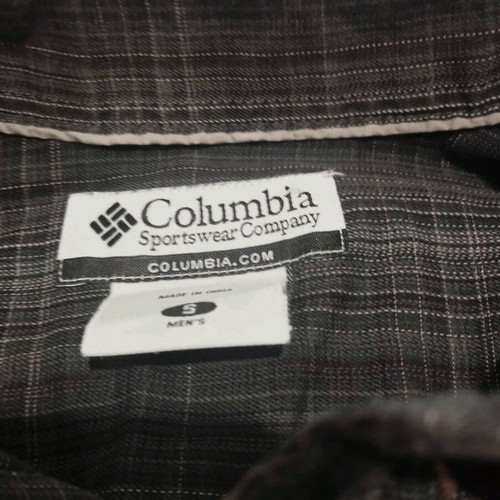 Columbia men's shirt size Small, 100% cotton, like new