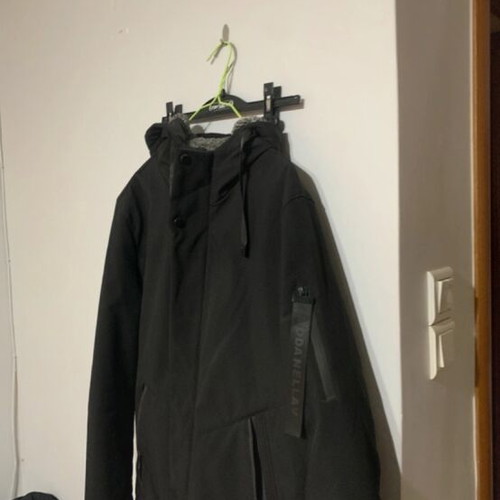 Ross Kemb parka jacket size M like new, black