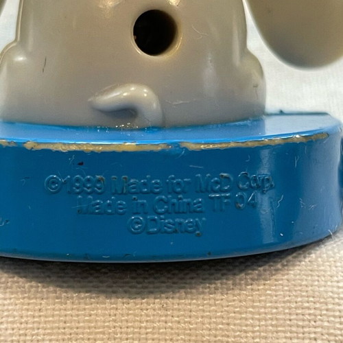 Disneyland Paris Dumbo Stamp Toy 1999 used