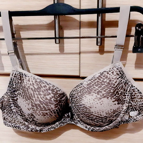 Zara/Ousho 80B Bra with Padding, Animal Print Brown Beige, Like New