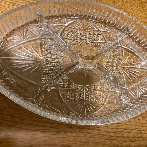 Oval platter for nuts like new