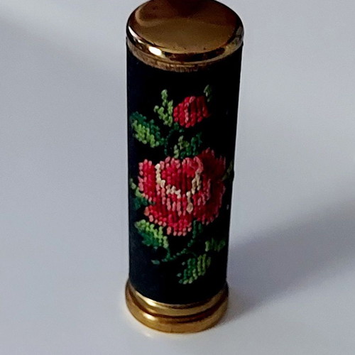Vintage Elisabeth Arden lipstick case like new