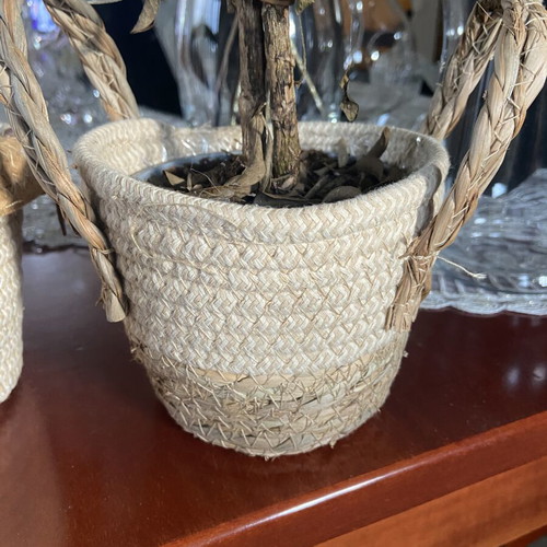 Decorative baskets like new, set of two, suitable for small pots