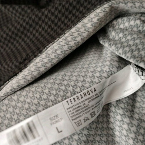 Women's long-sleeve petit check blouse like new, size M, gray