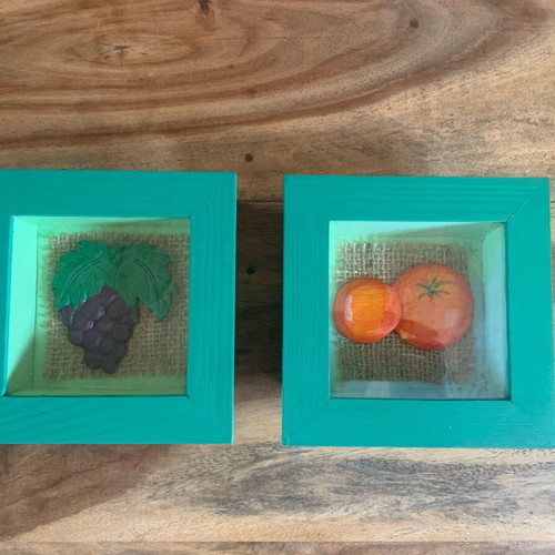 Vintage wooden frames like new, set of 2 with glass