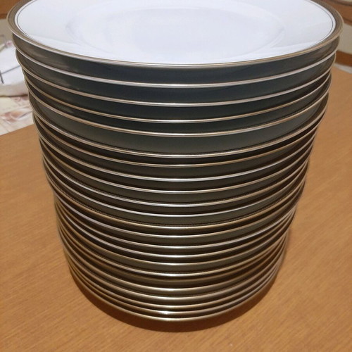 Bavarian Porcelain Dinnerware Set 69 pcs like new