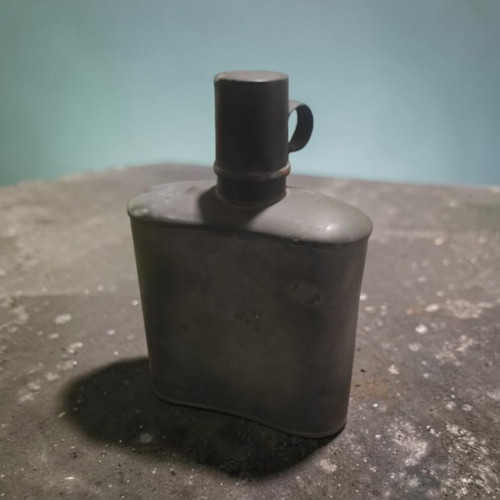Vintage British military metal canteen 1941, Sheffield maker