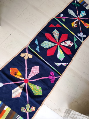 Μάλλινο χειροποίητο χαλί Patchwork Quilt σαν καινούργιο