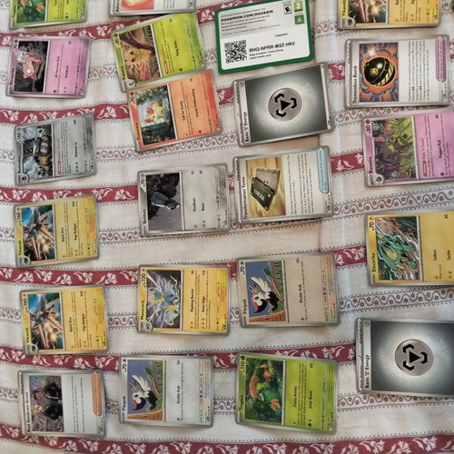 Pokemon cards like new, pack