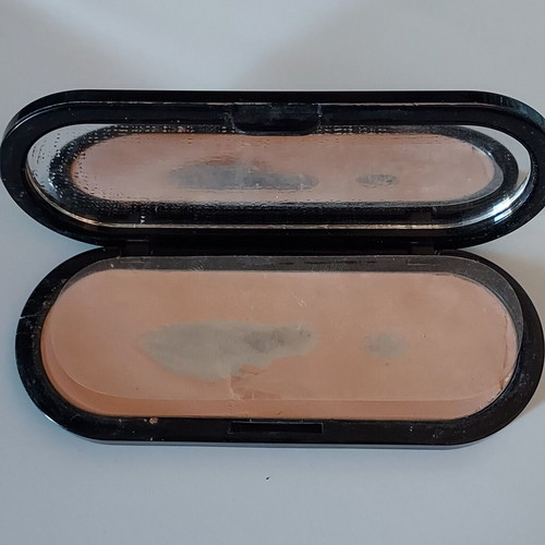 Lancaster powder used