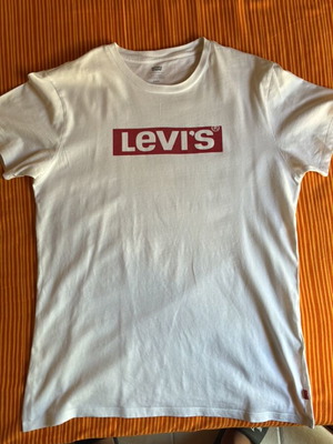 Levi's T-shirt, white, size M