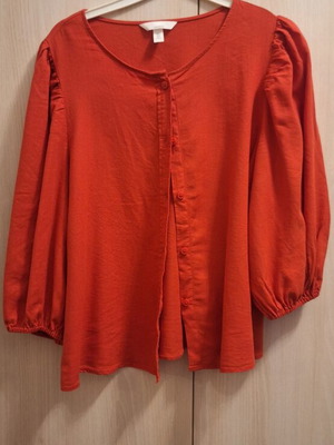 H&M Red Linen Blouse like new, size L
