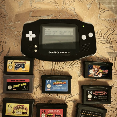 Game Boy Advance used, bundle in very good condition