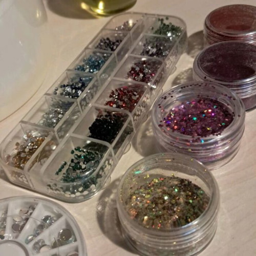 Nail Art Brush Set like new with various nail products