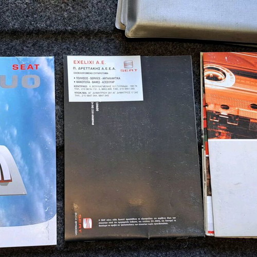 Seat Ibiza Cupra 6L 2002-2007 manual used with case and booklets
