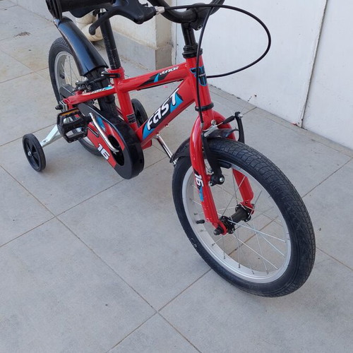 Fast 16 Children's Bicycle used, city type, red, V-Brakes
