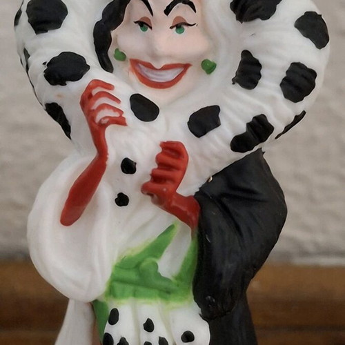 Set of 7 Disney 101 Dalmatians PVC figures like new