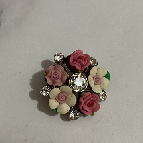 Brooch with rhinestones and flowers like new, multicolor