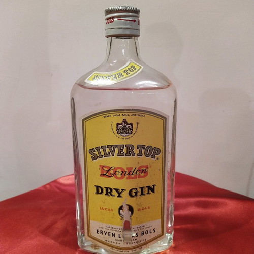 Various old drinks new, sealed