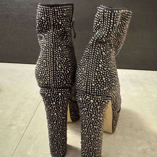 Nak ankle boots new, size 36, black with silver rhinestones