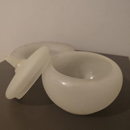 Vintage plate and bowl used with gold details