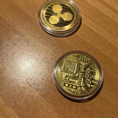 Collectible Bitcoin and Ripple coins new souvenirs memorabilia