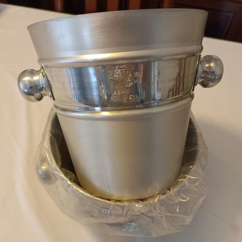 Aluminum champagne buckets new, set of 2 pieces