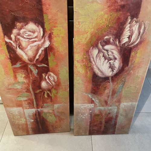 Flower art prints set in excellent condition 85x39cm, two pieces