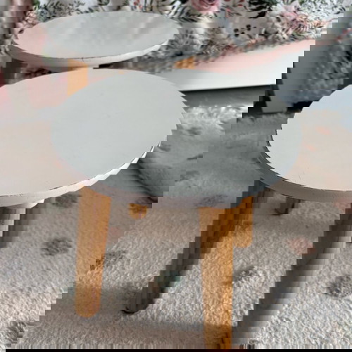 Jabadabado Ξύλινο τραπεζάκι με δύο σκαμπό μεταχειρισμένο