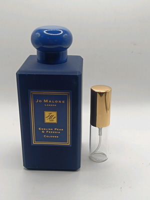 Jo Malone English Pear & Freesia наливен парфюм нов, 5 ml