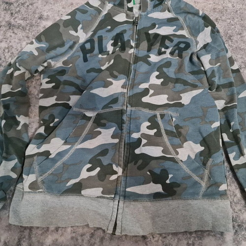 United Colors of Benetton kids camouflage cardigan used, age 10-11