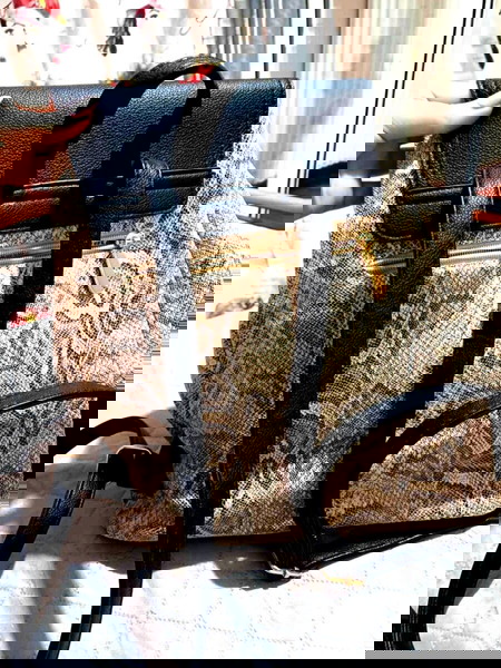 Privata σακίδιο πλάτης με animal print και δερμάτινες λεπτομέρειες