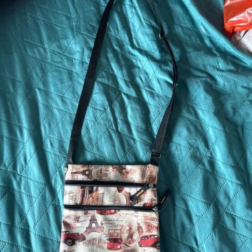 Crossbody bag with Paris design like new, black and red