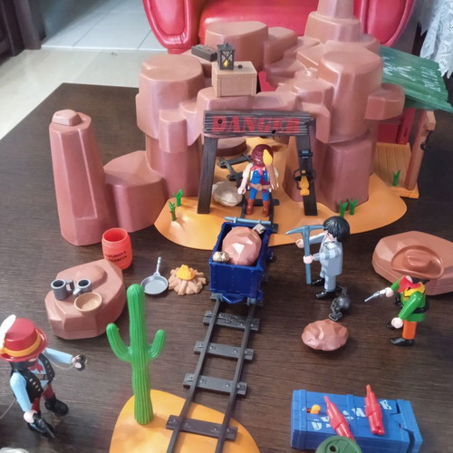 Playmobil Western Mine Playset used, blue box not working