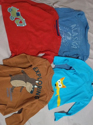 Autumn clothing set for 4-year-old boy, like new, 6 tops, wool cardigan, jean shirt