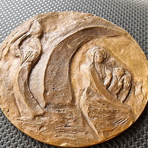 Bronze artistic medal used, possibly religious with embossed design