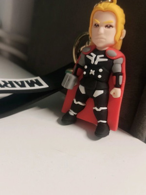 Marvel Thor keychain new
