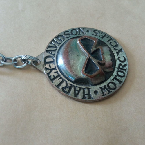 Harley Davidson Willie G Skull keychain used