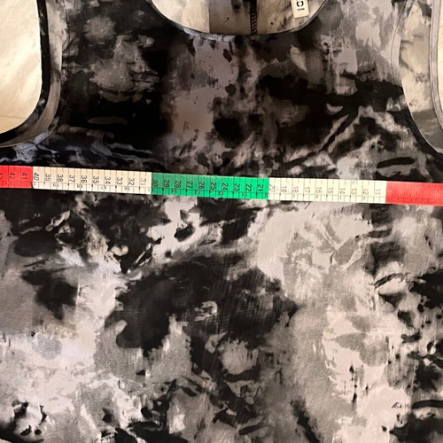 H&M Divided Tie-Dye Print Shirt like new, size S, black and grey