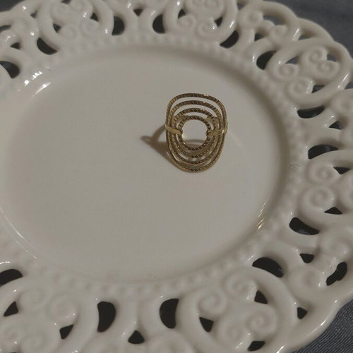Steel ring like new, gold color