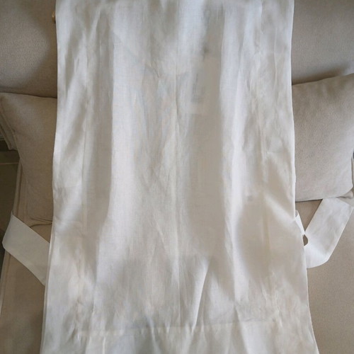 Linen sleeveless white top new with belt