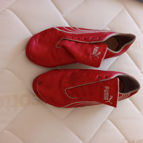 Puma Ferrari red athletic shoes size 44.5 without insoles and laces