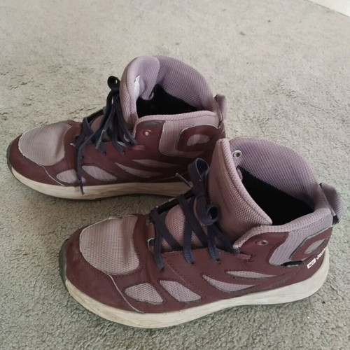 Jack Wolfskin boots size 34 like new