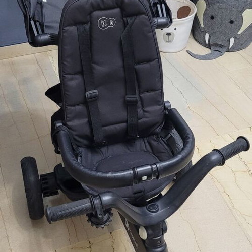 Kinderkraft Easytwist tricycle 5 in 1 used, adjustable for toddlers