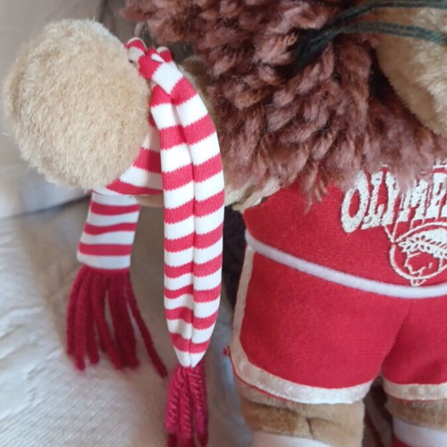 Mascot Olympiakos basketball club plush toy used, 27cm