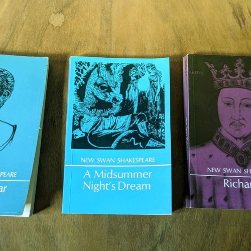 William Shakespeare books used, set of 3, English literature
